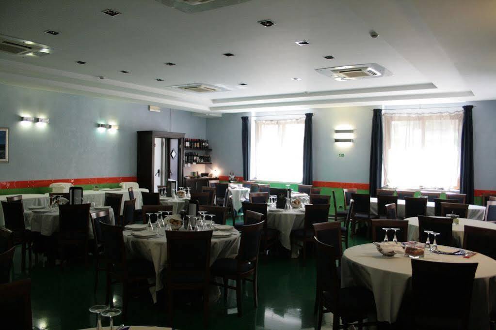 Panorama Hotel Syracuse ภายนอก รูปภาพ